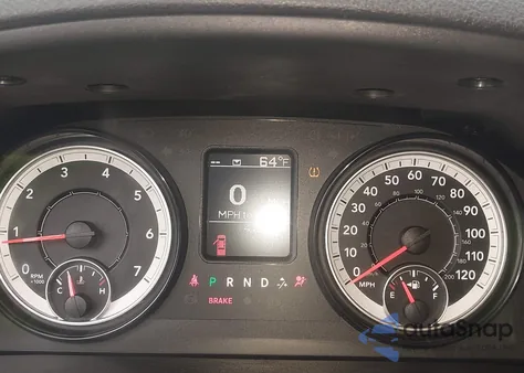 2022 Ram 1500 Classic Tradesman 4X2 8' Box from USA, damaged, VIN 3C6JR6DG4NG330058